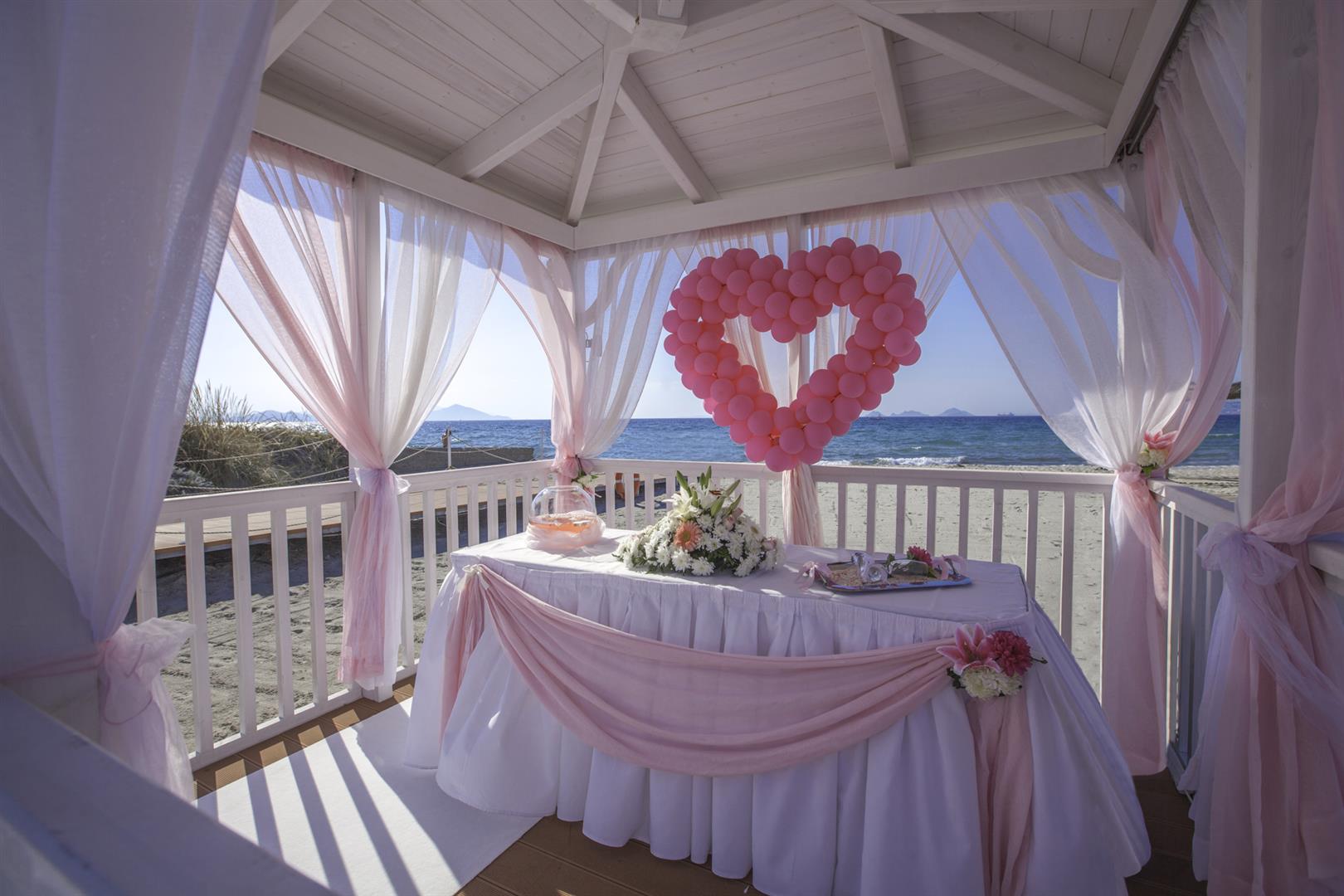 Book your wedding day in Blue Lagoon Resort Kos